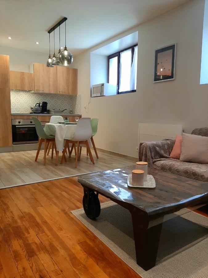 Appartamento Proche Gare, Cosy, Courte Et Moyenne Duree Bellegarde-sur-Valserine Esterno foto